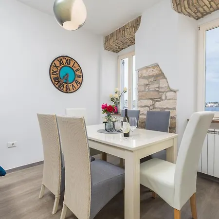 Augusto - Sea View Pula