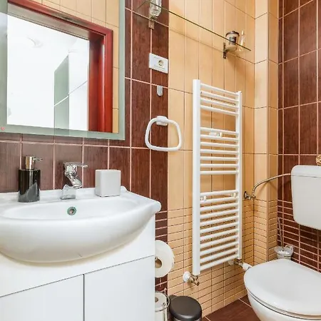 Augusto - Sea View Пула