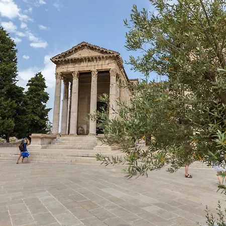 Augusto - Sea View Apartment