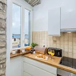Augusto - Sea View Апартаменты